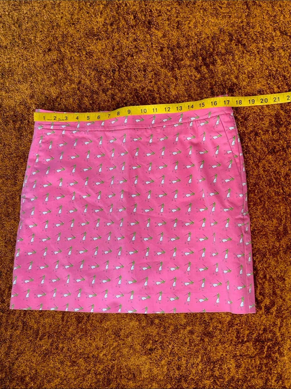 Ralph Lauren Pink Mini Skirt with White & Green Motif - Picture 2 of 9